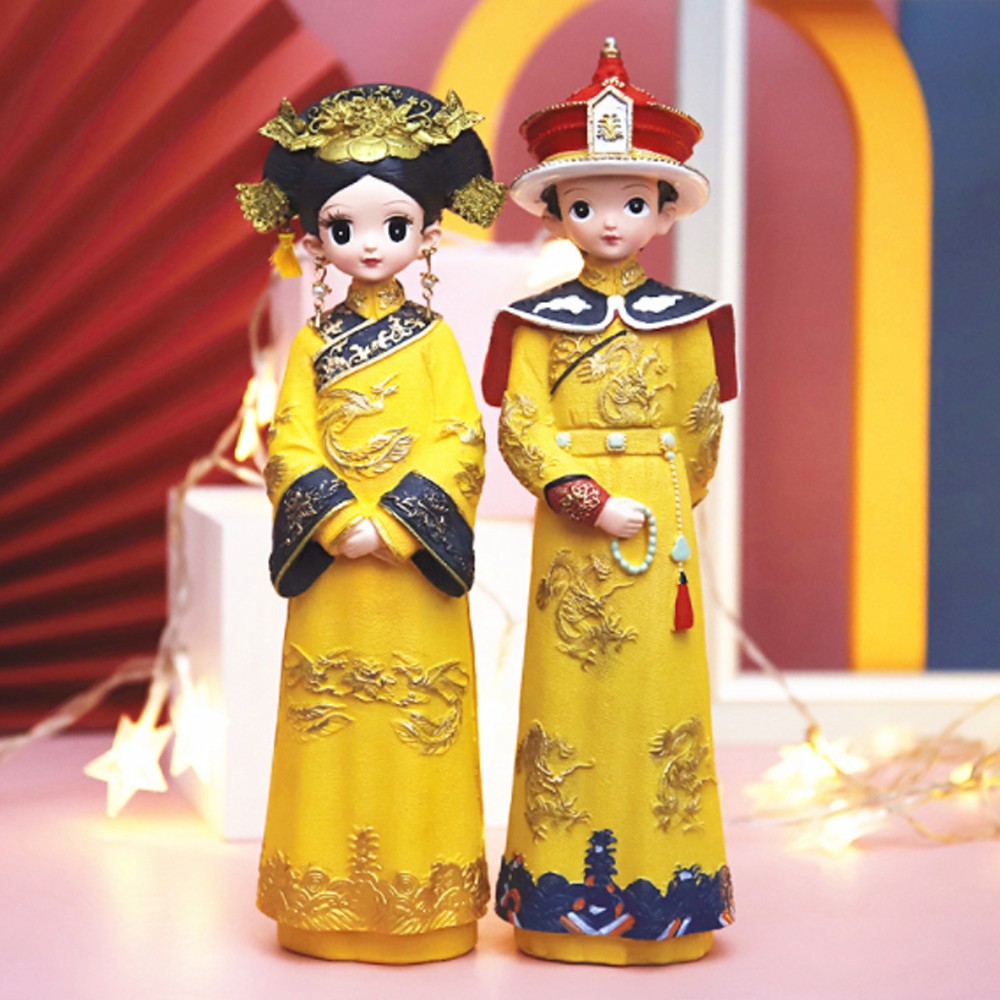 Bộ 02 tượng Vua - Hậu chibi Hoàng Thượng và Hoàng Hậu